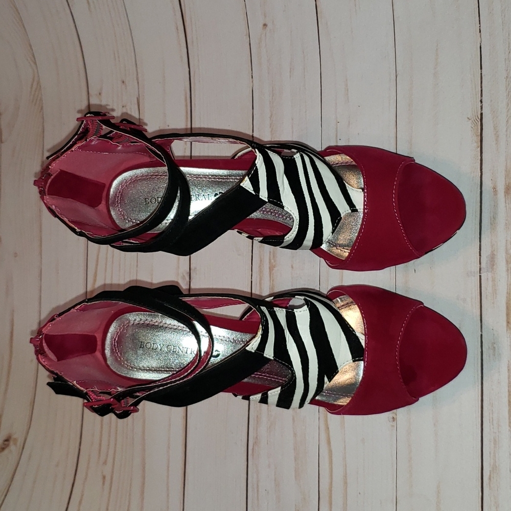 Body Central Platform Heels Size 8 Zebra Print and Pink